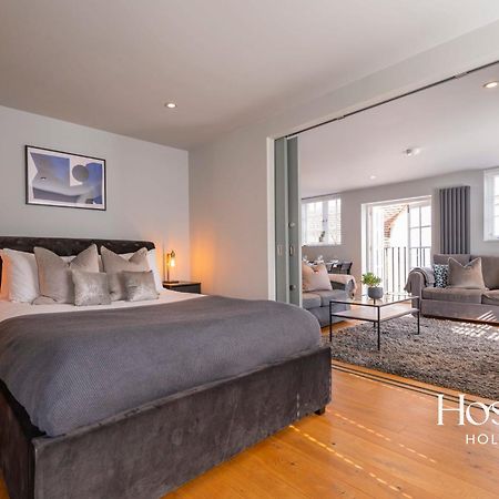 Modern Luxury Apartment In The Heart Of Henley 외부 사진