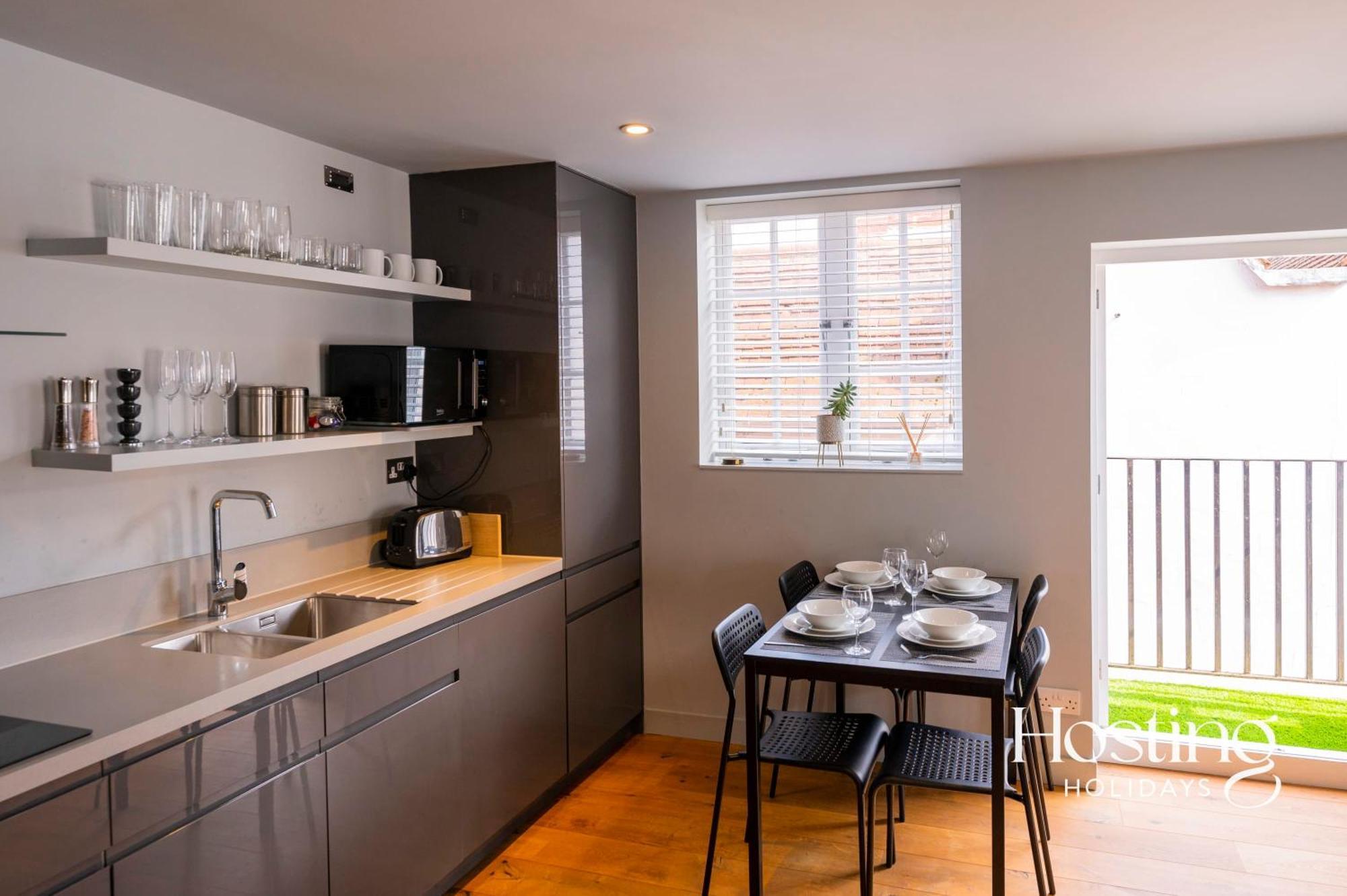 Modern Luxury Apartment In The Heart Of Henley 외부 사진